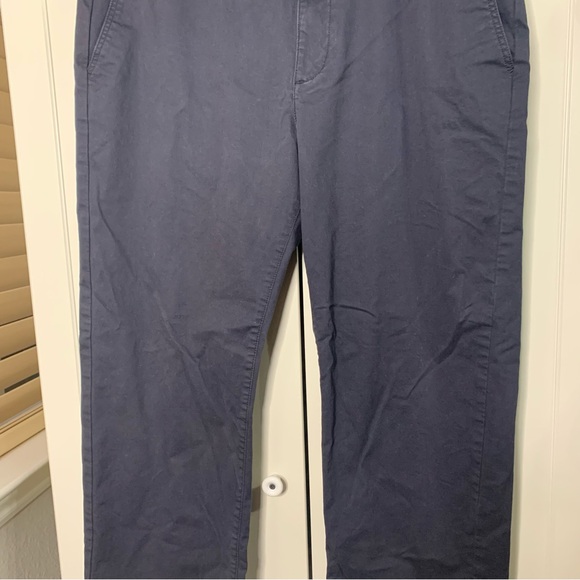 Men’s Lacoste Regular Fit Chino Pants - Picture 6 of 10